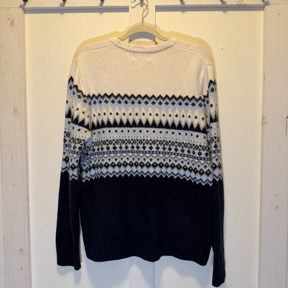 Men’s Old Navy So-Soft Blue and White Crewneck Sweater Large - Picture 2 of 4